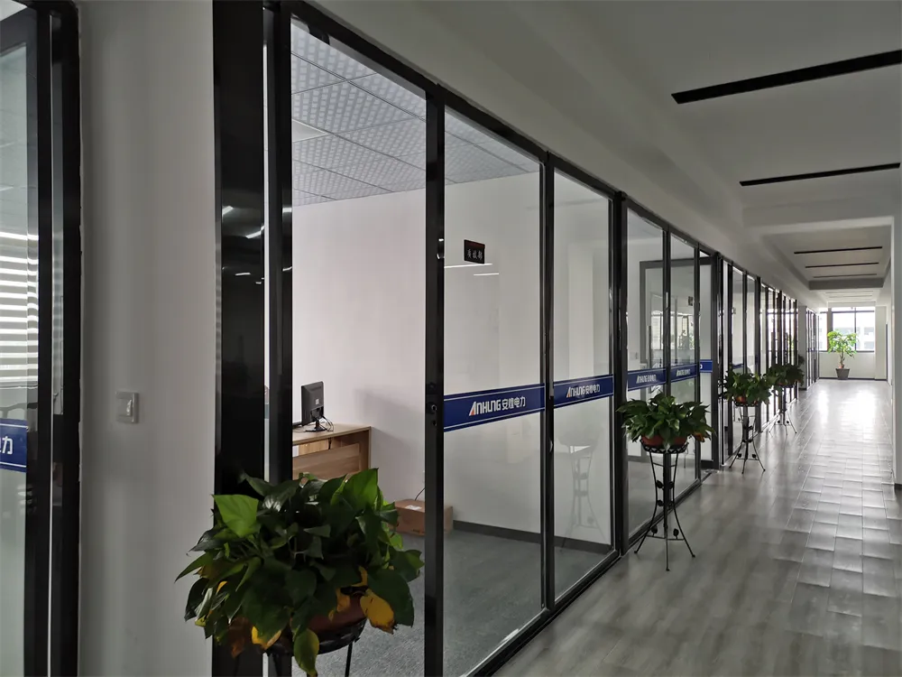 15kv 600A T Deadbreak Connector 70mm2