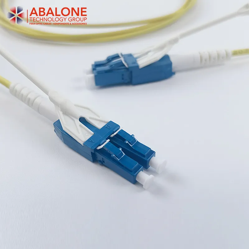 Abalone Fiber Optic Indoor Patch Cord to Attach One Device to Another for Signal Routing PC Upc APC Low Insertion Loss