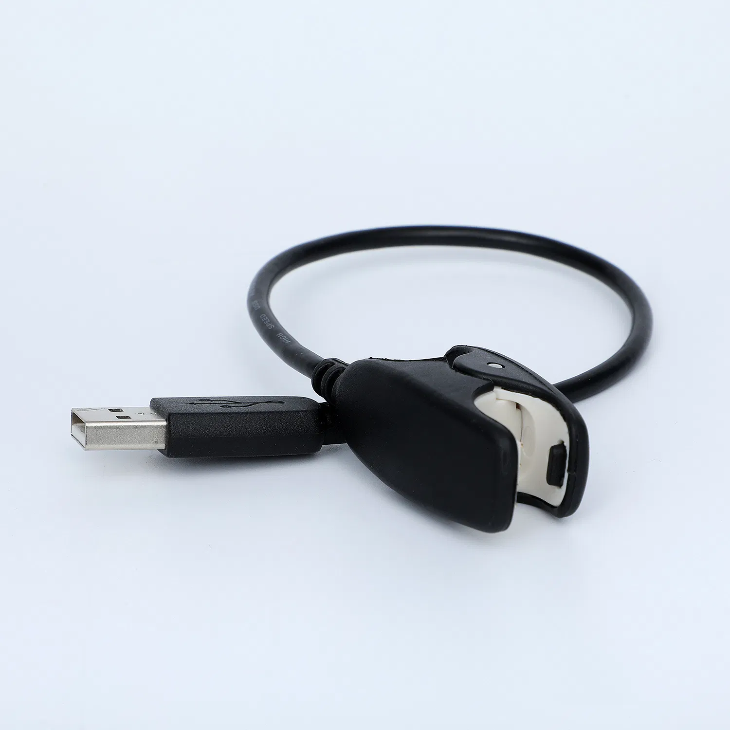 Custom-Made European Brand GPS Tracker Sports Watch Charger Data USB Cable