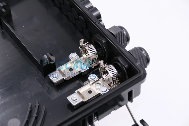 Opelink OEM RoHS Communication Distribution Box 293*219*84mm with Low Price